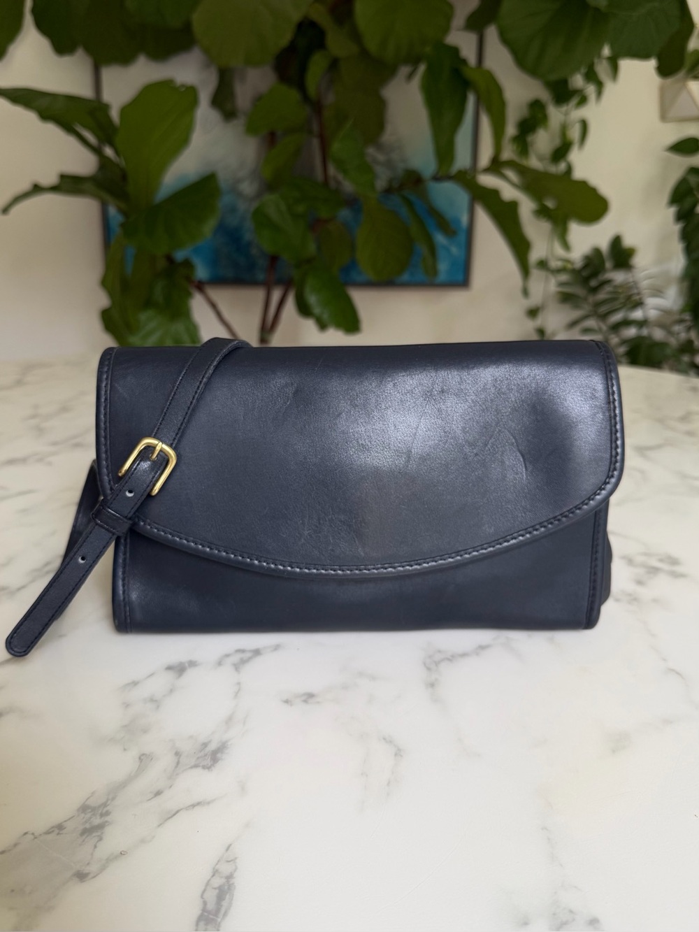 Coach Vintage Sterling Envelope Clutch Crossbody Bag 9945 Navy Blue Leather 90s